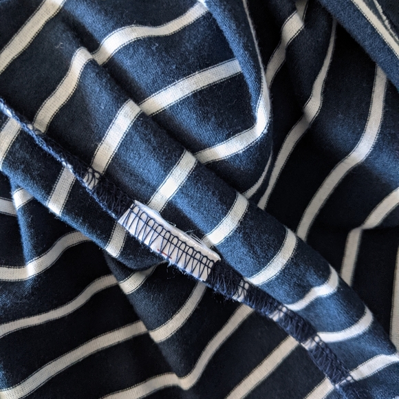 Striped t-shirt - never worn - Picture 11 of 12